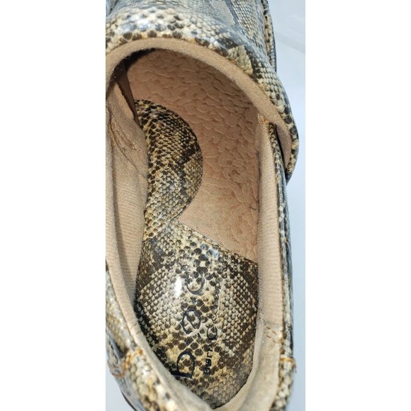 Born b.o.c Womens 7.5 M Snake Print Clog Loafer Slip On Shoes - Picture 7 of 9